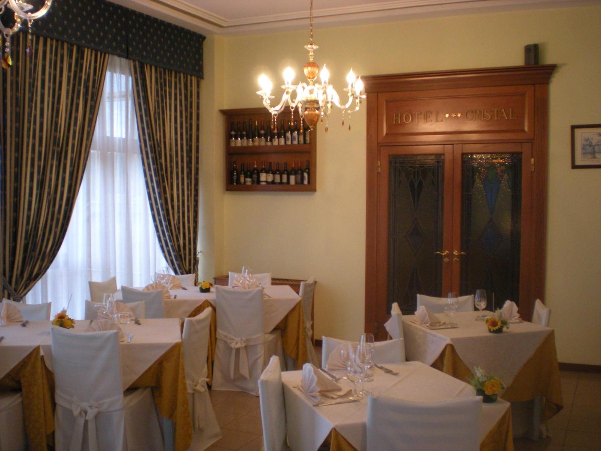 Cristal Hotel Manocalzati Eksteriør billede