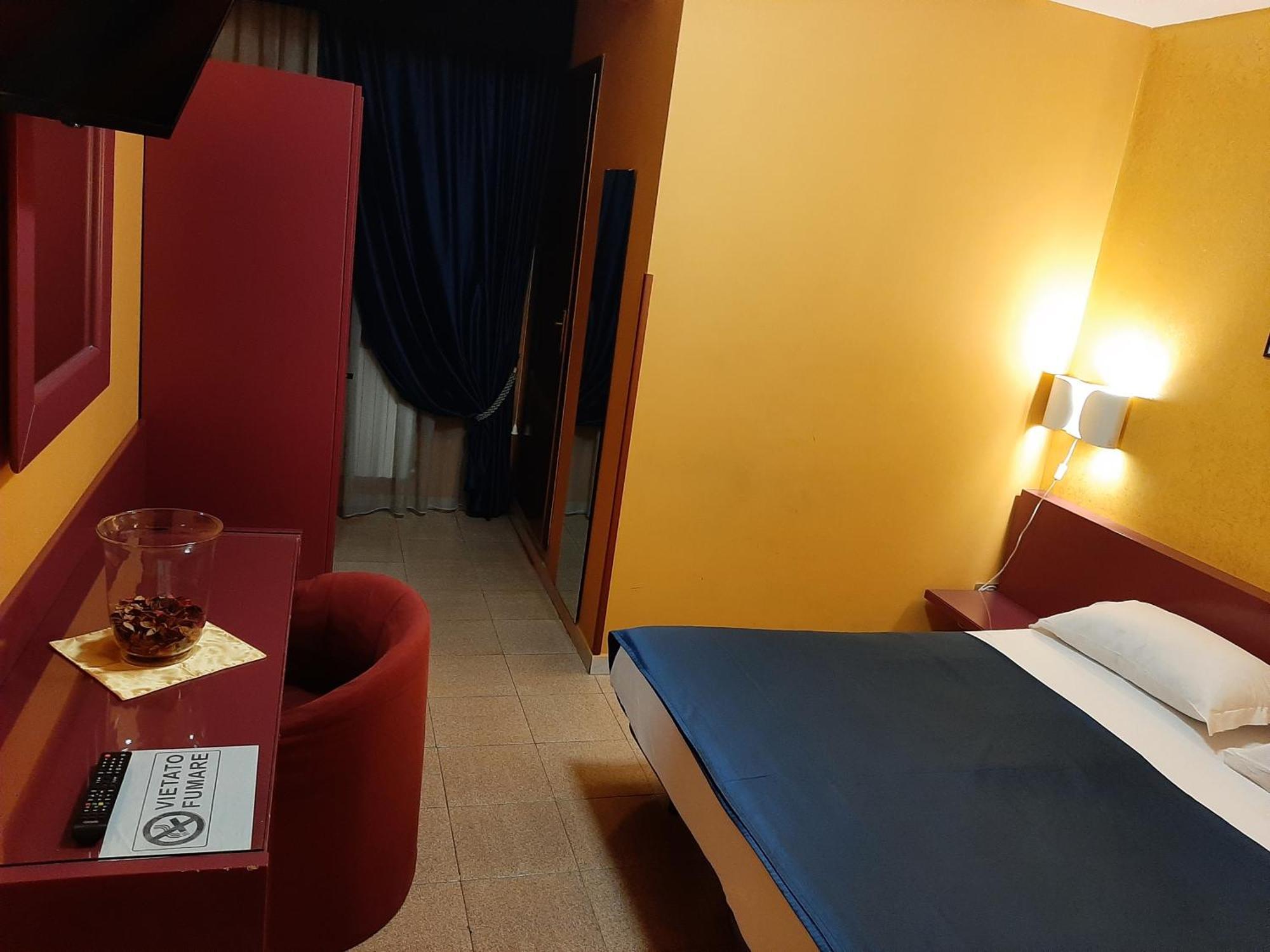 Cristal Hotel Manocalzati Eksteriør billede