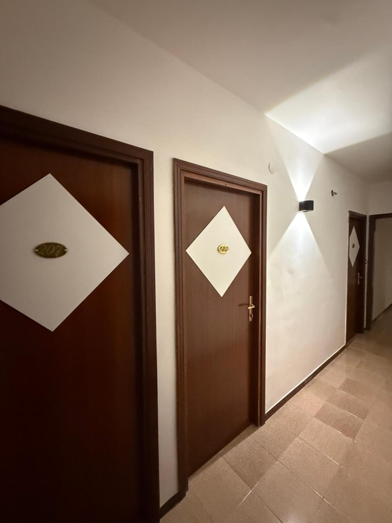 Cristal Hotel Manocalzati Eksteriør billede